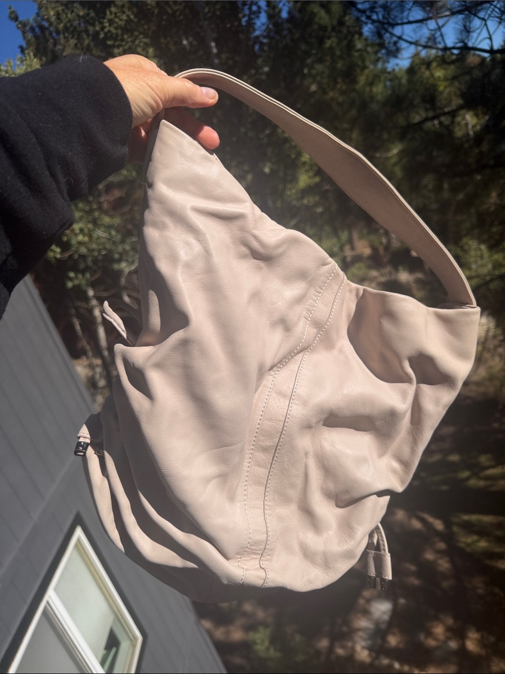 BCBGMaxAzria Light Beige Slouchy Shoulder Hobo Bag - like new, great condition